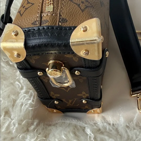 Luxury Designer Brown and Black Women's Bag - Picture 4 of 13